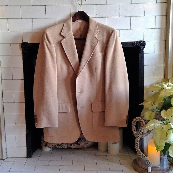 Franco's Other - Franco’s Camel Hair Mens Blazer (38R)